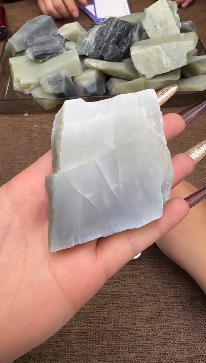 未镶嵌和田玉珠宝半成品张半成品