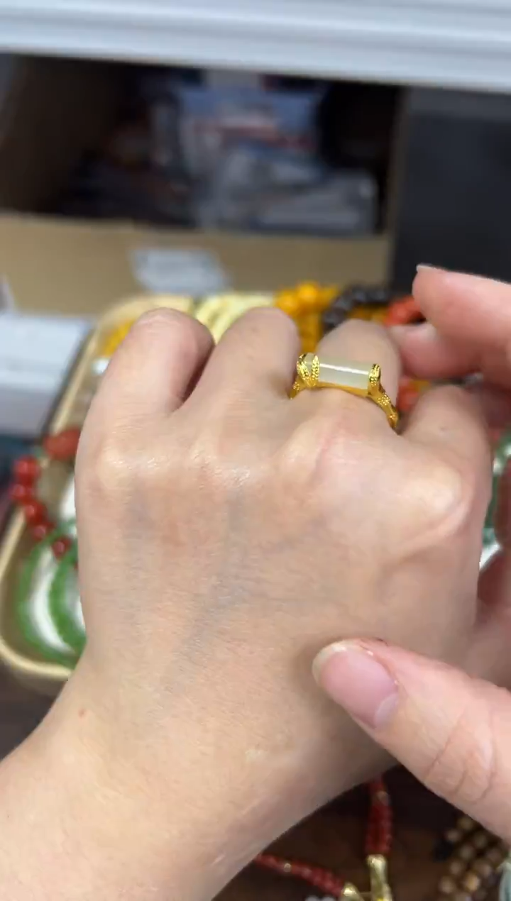 未镶嵌戒指和田玉孤品和田玉白玉竹节镶嵌戒指[77]