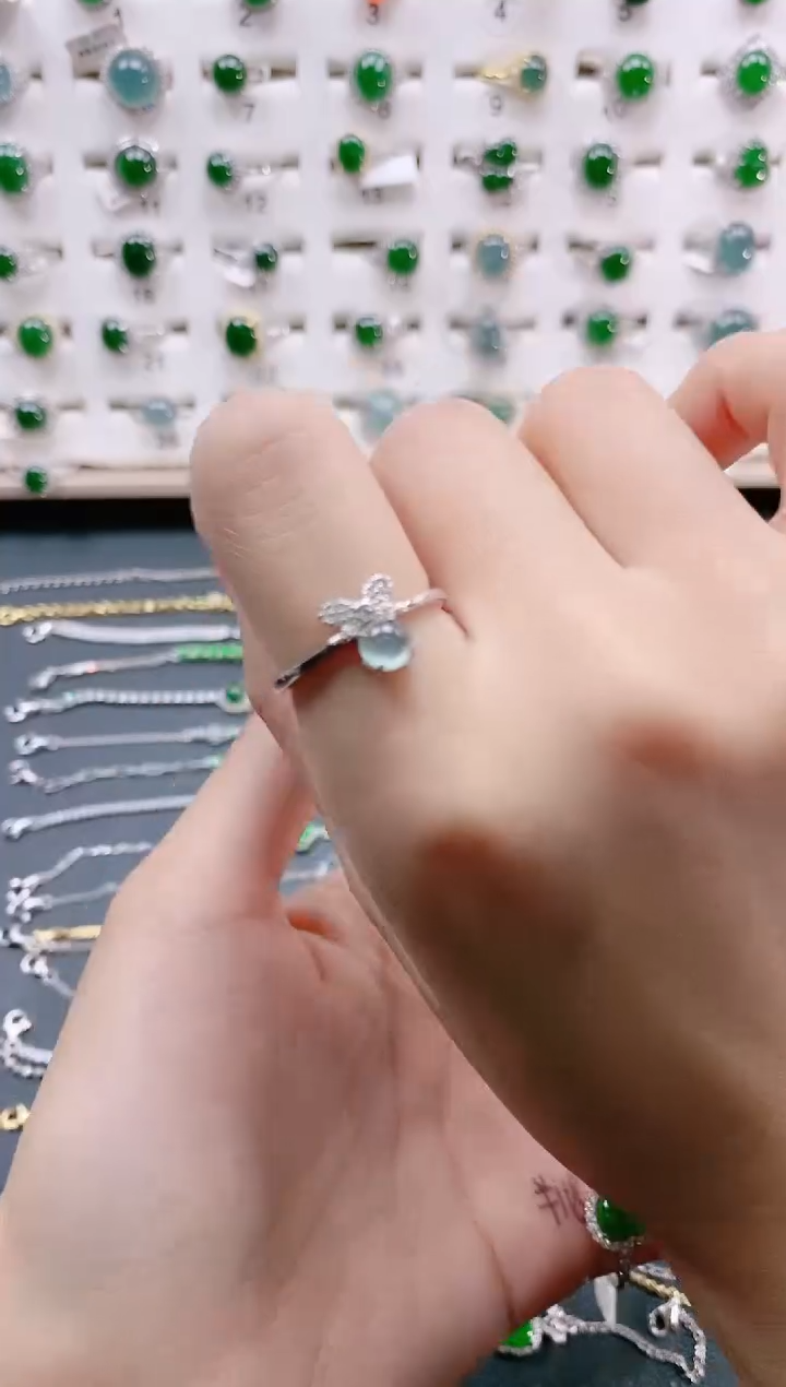 【闪购商品】翡翠戒指银S925镶嵌天然翡翠