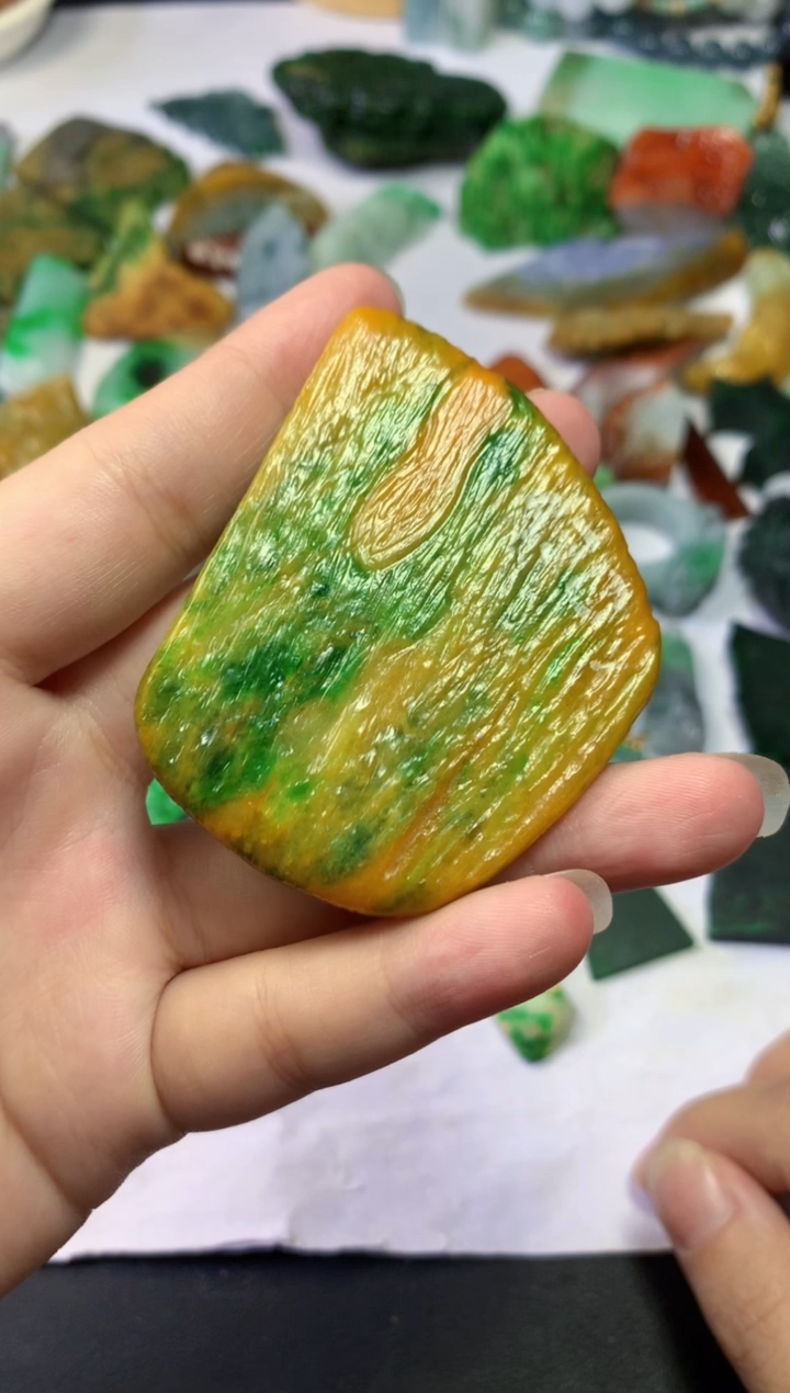 颈饰未镶嵌翡翠炎040天然翡翠