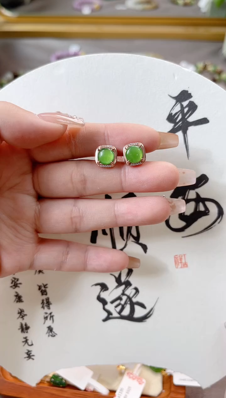 【闪购商品】和田玉耳饰银S925镶嵌cs