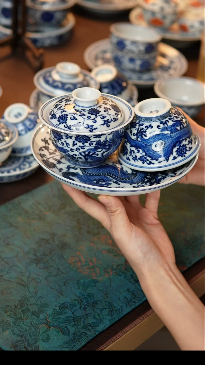 其他陶瓷缠枝霸王龙套组送茶巾