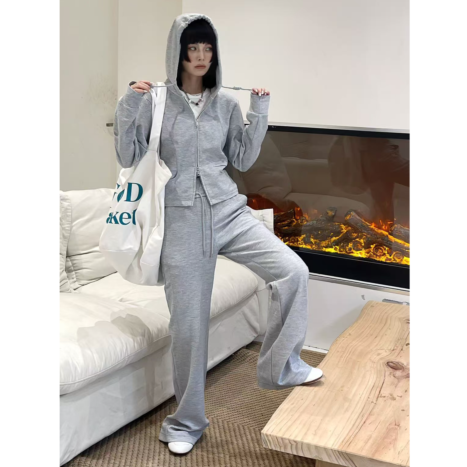 运动时尚阔腿休闲套装