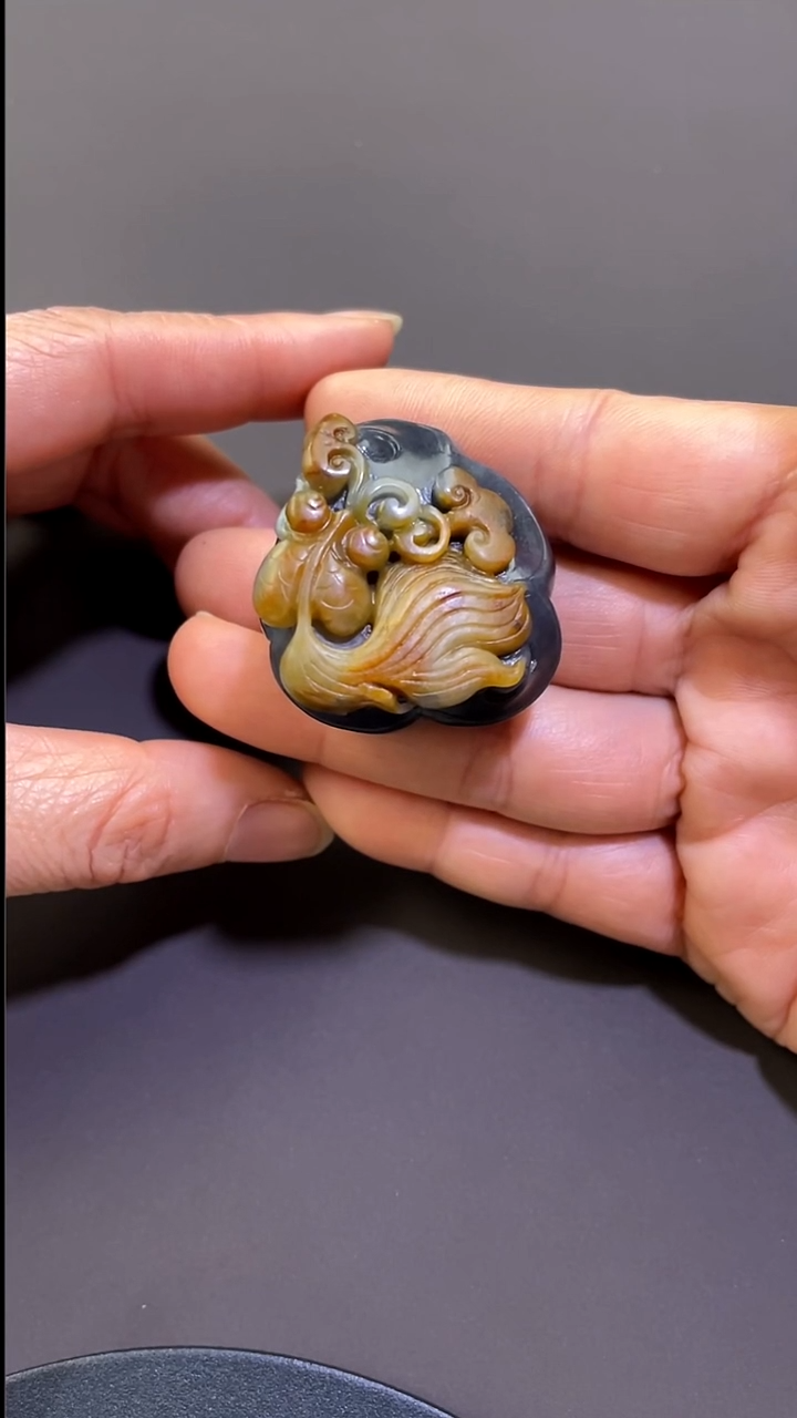 未镶嵌和田玉挂件012 鲤跃龙门