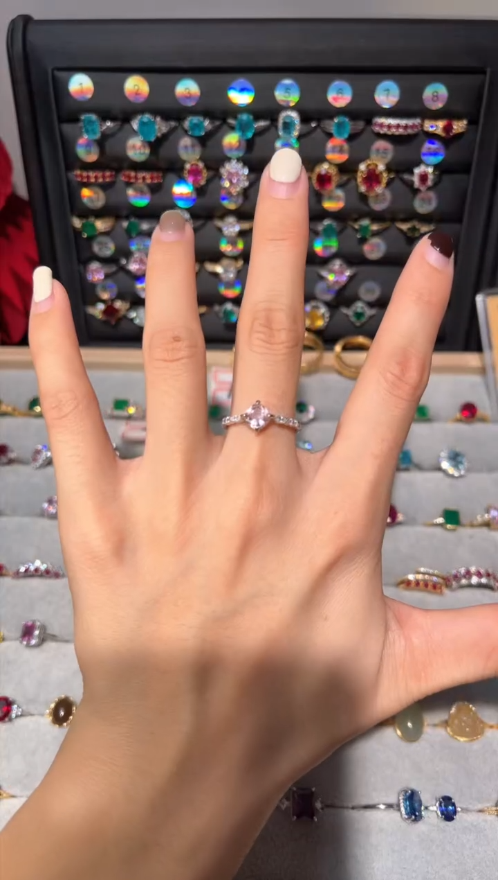 【闪购商品】方柱石开口银S925镶嵌0000