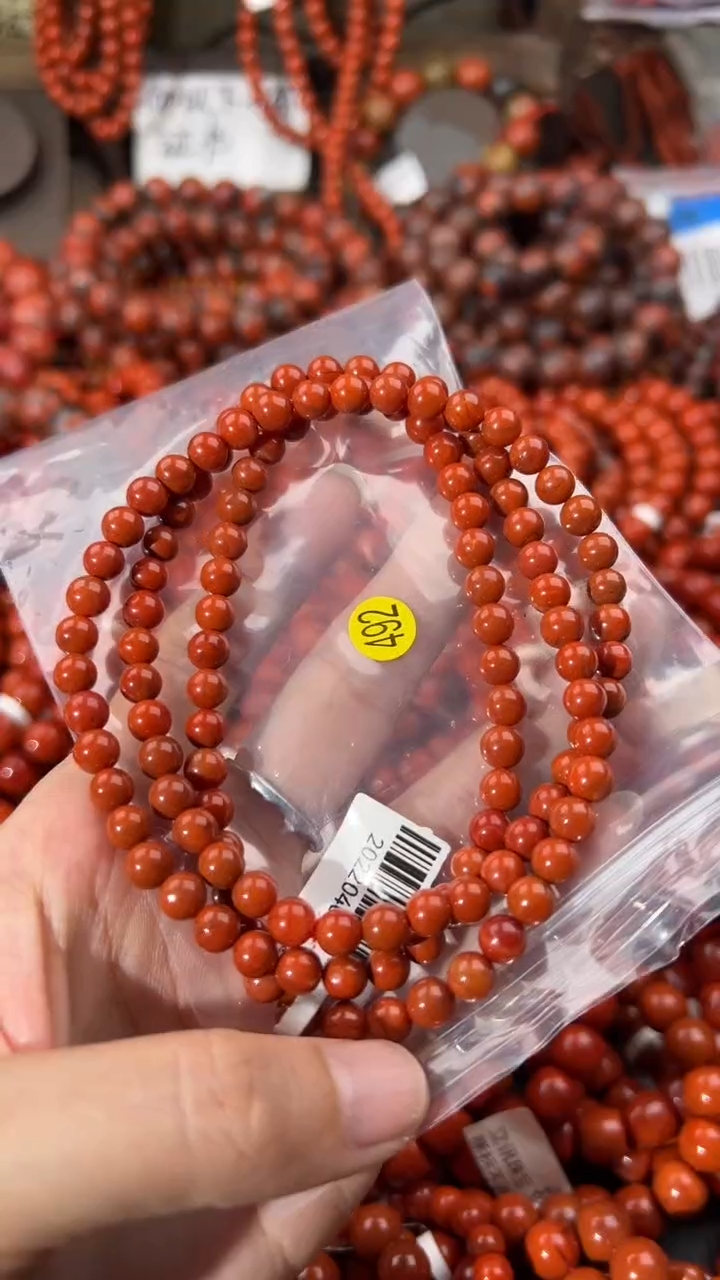 南红玛瑙手串未镶嵌6+