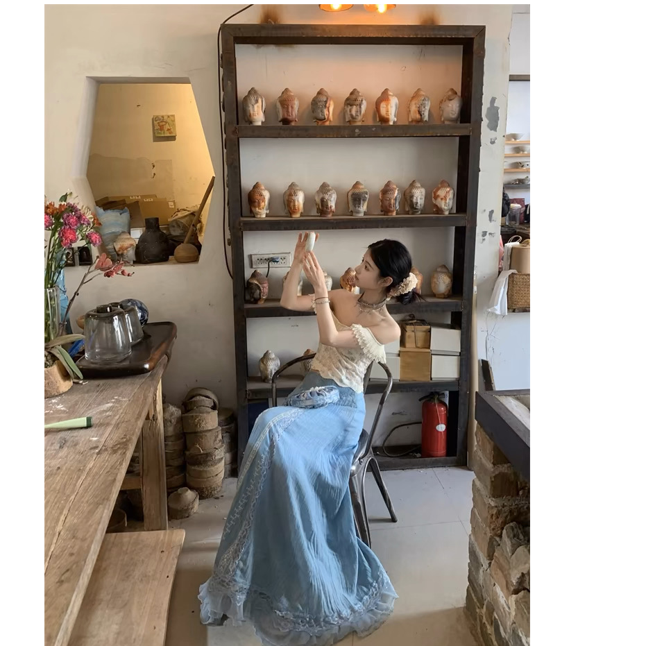 水芝·度假碎花花边一字肩上衣+长款轻盈刺绣半身裙