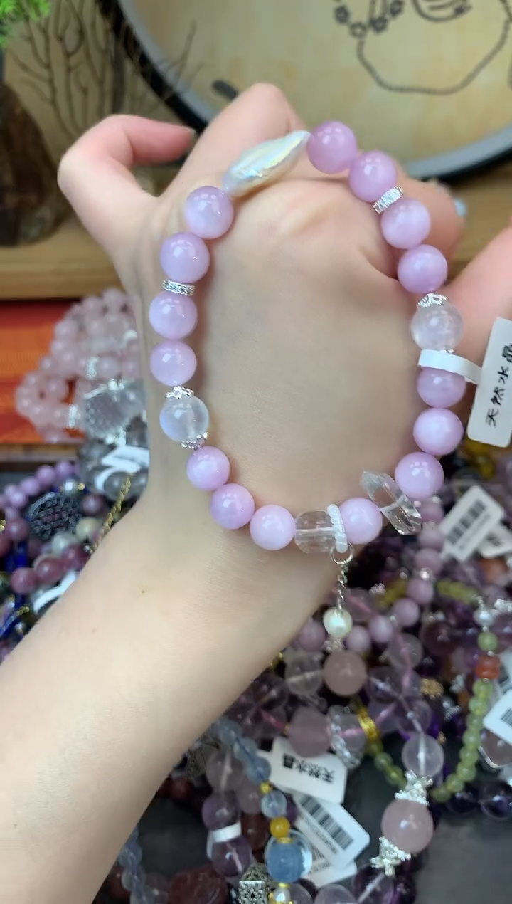 【闪购商品】锂辉石手串未镶嵌497