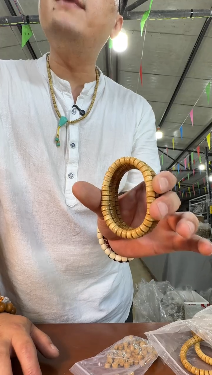 猴头核桃手串H11实物为准