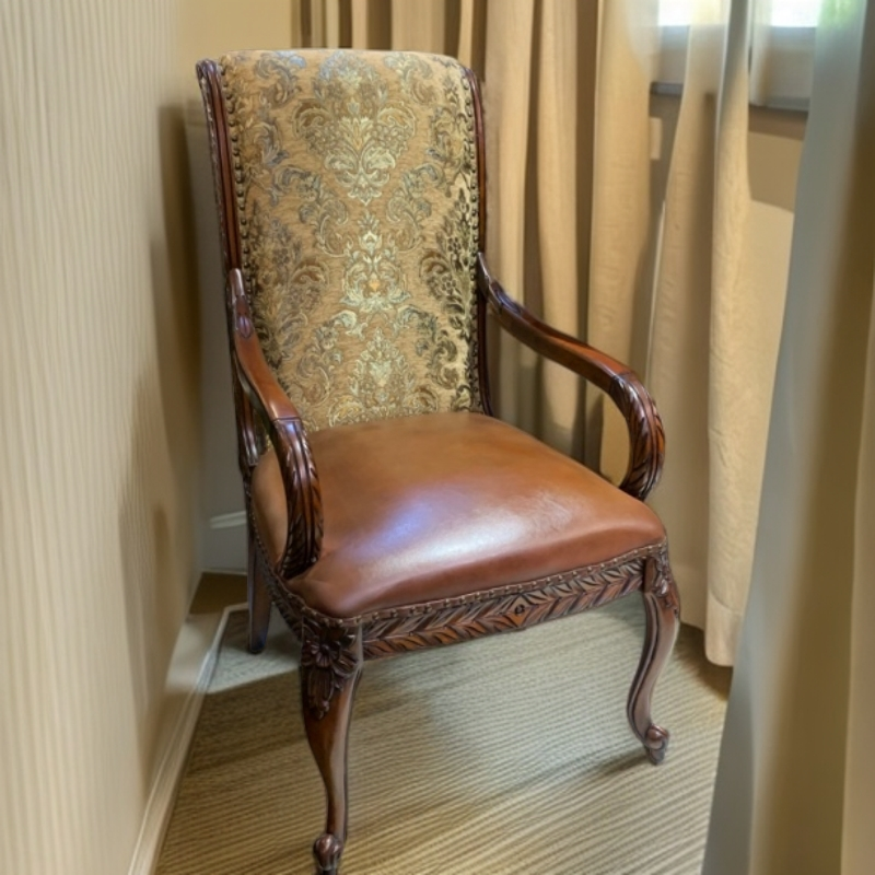 美式复古实木真皮休闲椅创意雕花洽谈椅客厅会所国风牛皮椅纯实木