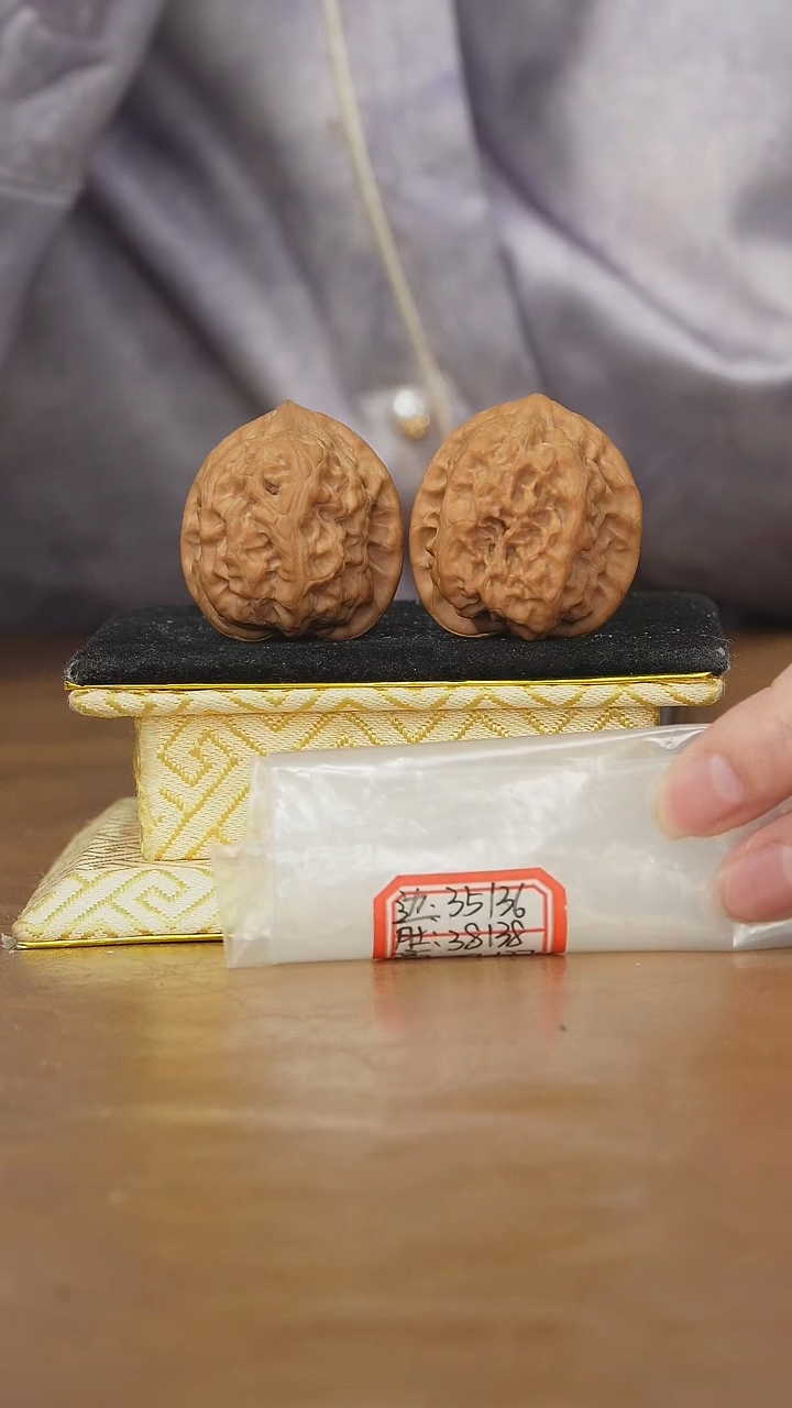 把件文玩核桃马蹄