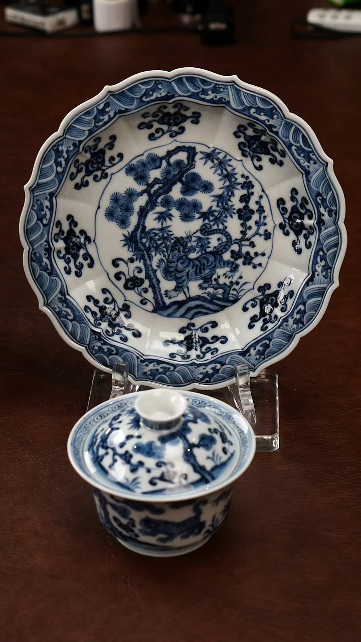 感兴趣可单闪价格-《五里雾》夏都府作品