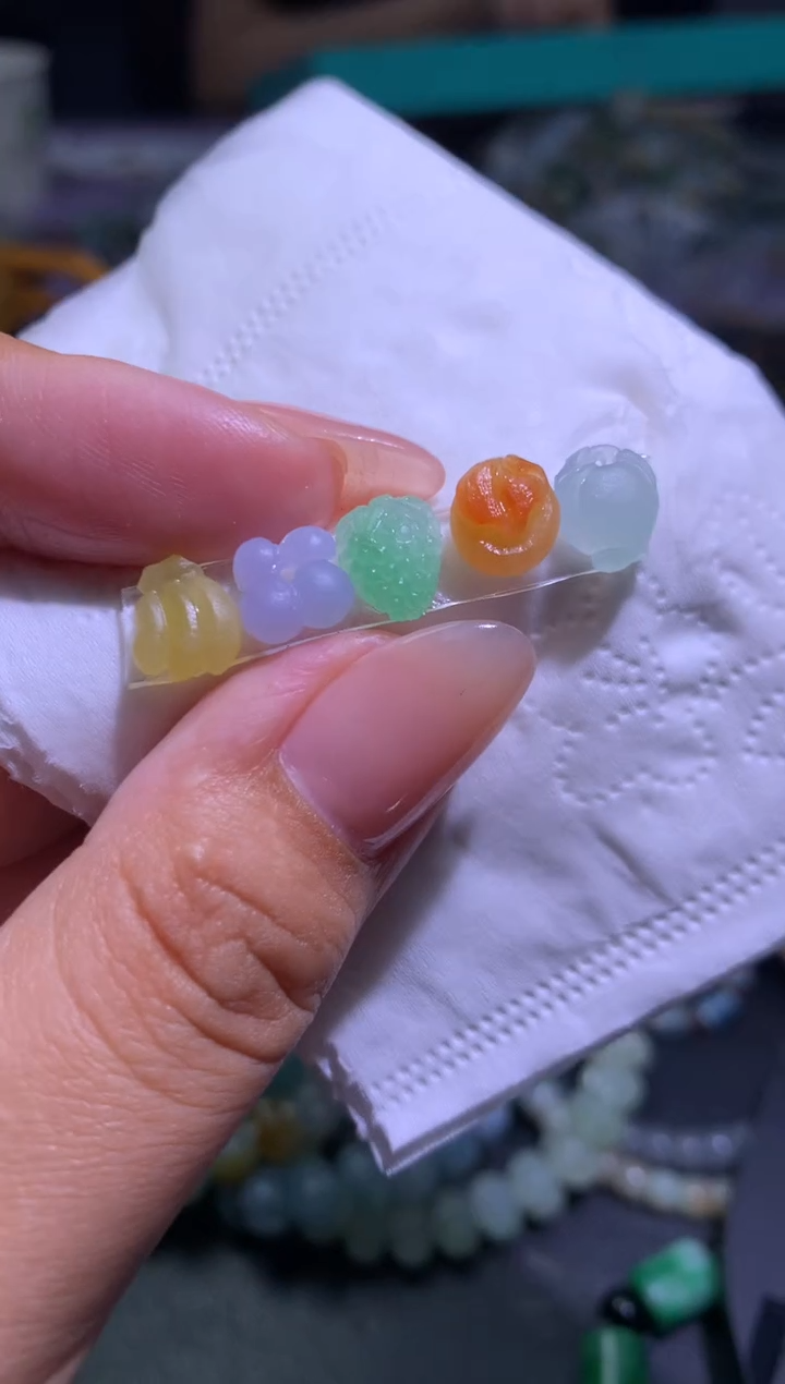 【闪购商品】定制翡翠未镶嵌毛货