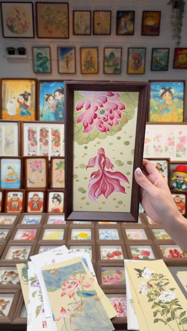 国画荷花金鱼 手绘国画27
