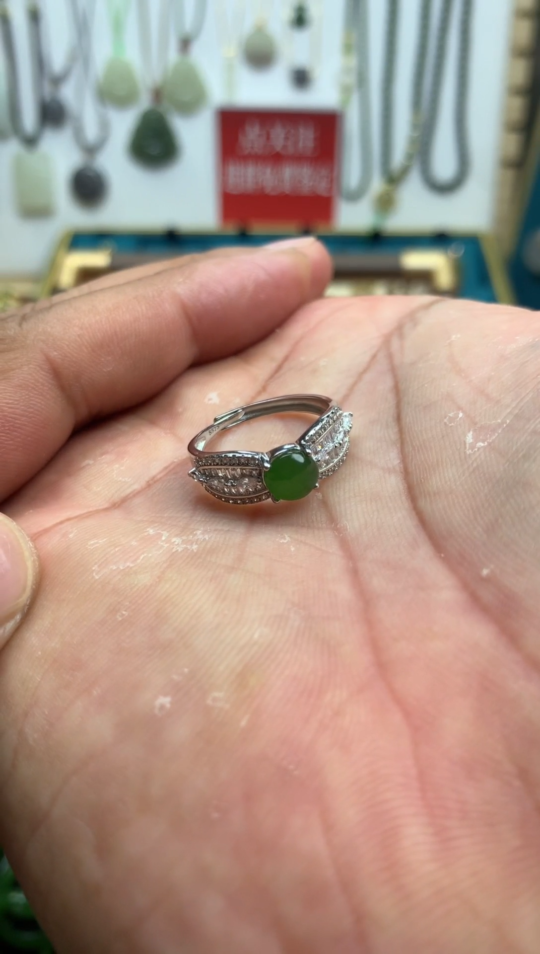 【闪购商品】和田玉戒指未镶嵌阳绿活扣戒指