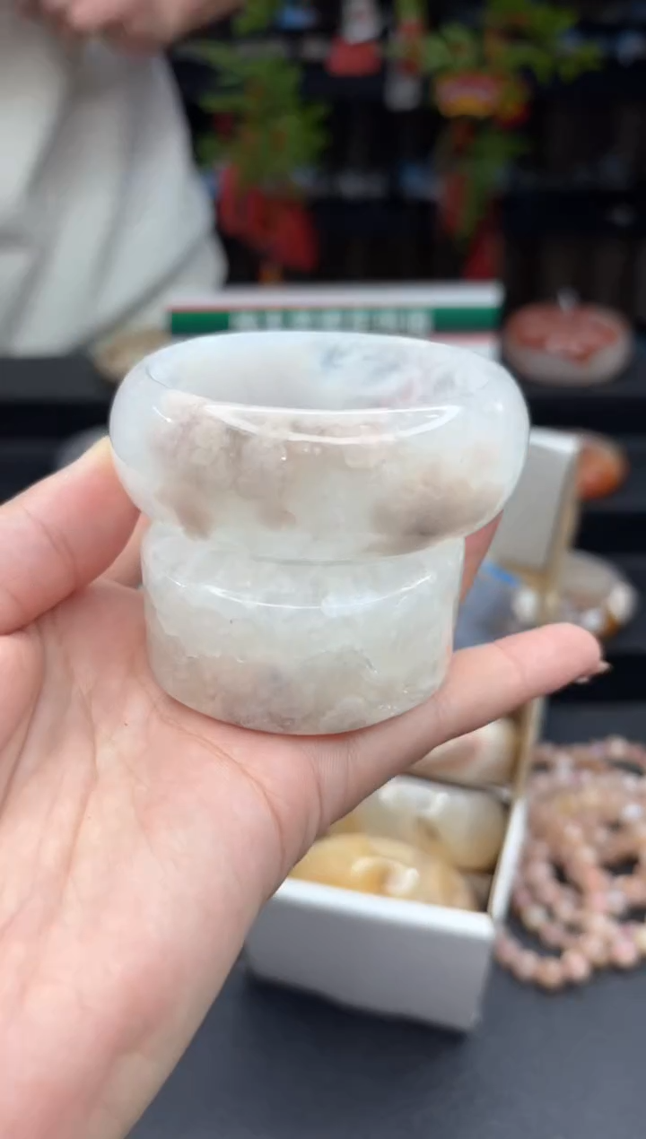 【闪购商品】石英质玉手镯未镶嵌215（55圈赠送镯心）