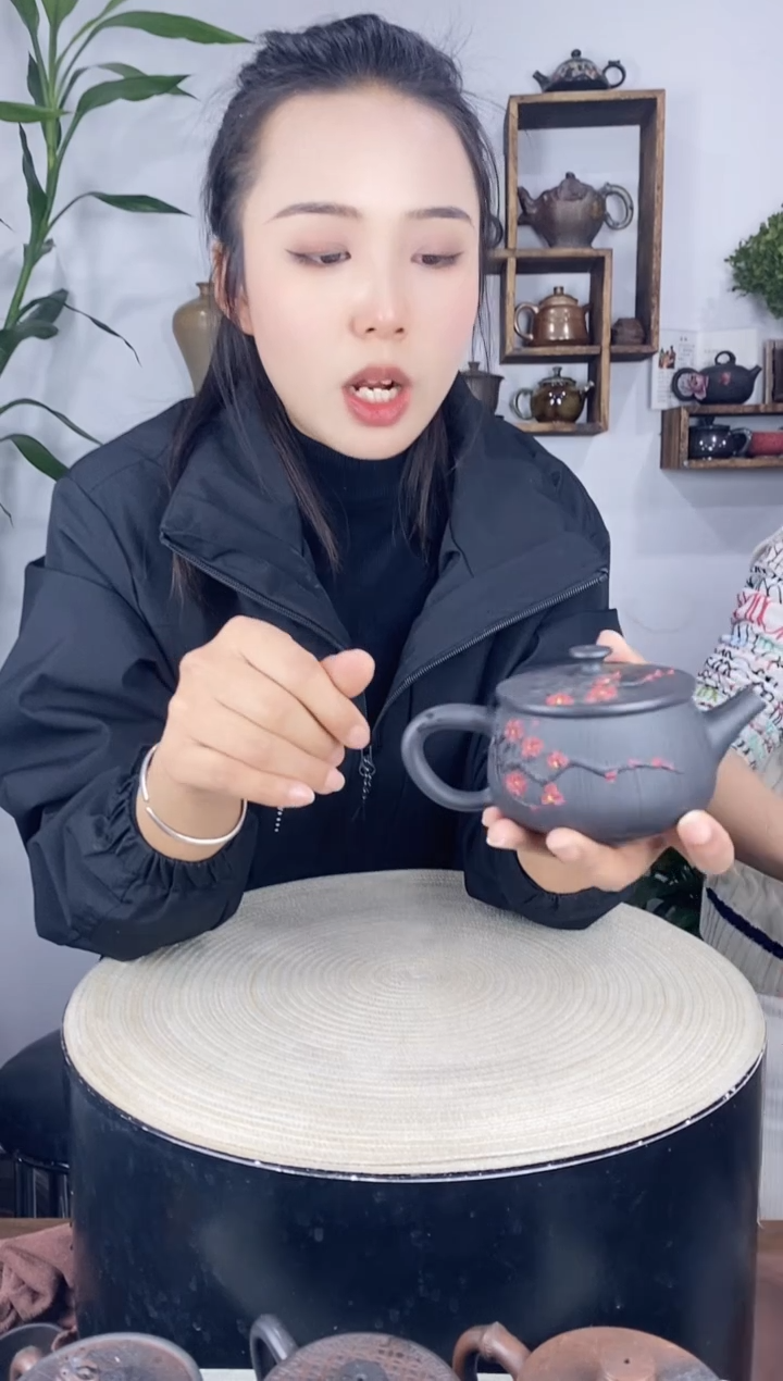 【闪购商品】壶 瑕疵梅花壶《建水紫陶》528