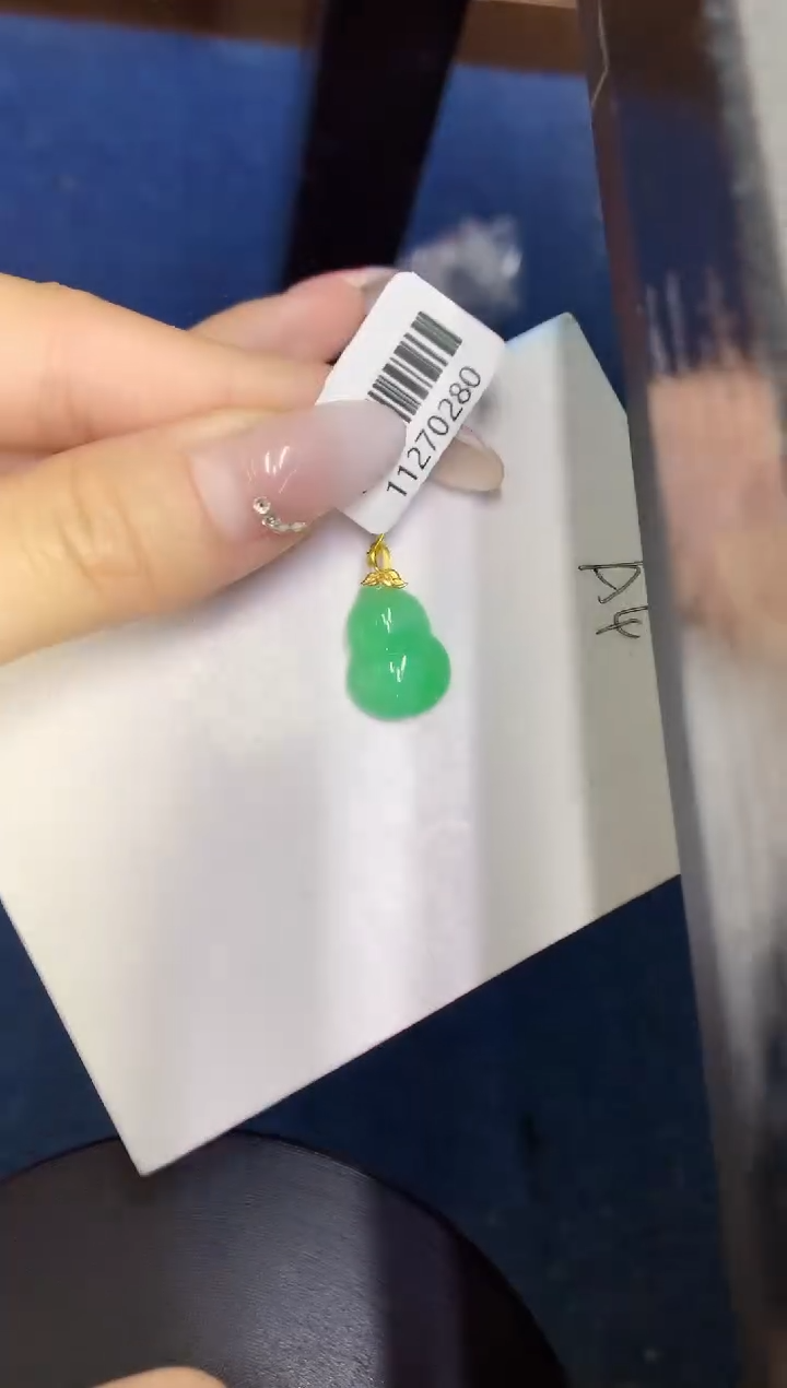 【闪购商品】翡翠颈饰18K金镶嵌00000000000