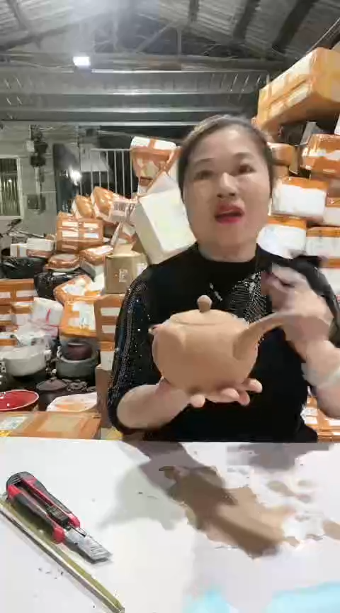 陶瑕疵螺丝弯把壶