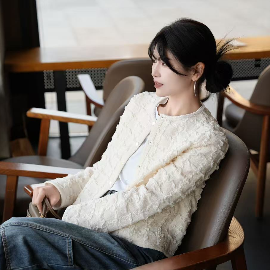 GIRDEAR/哥弟1400512  新款早春时尚气质提花短款圆领小香风外套