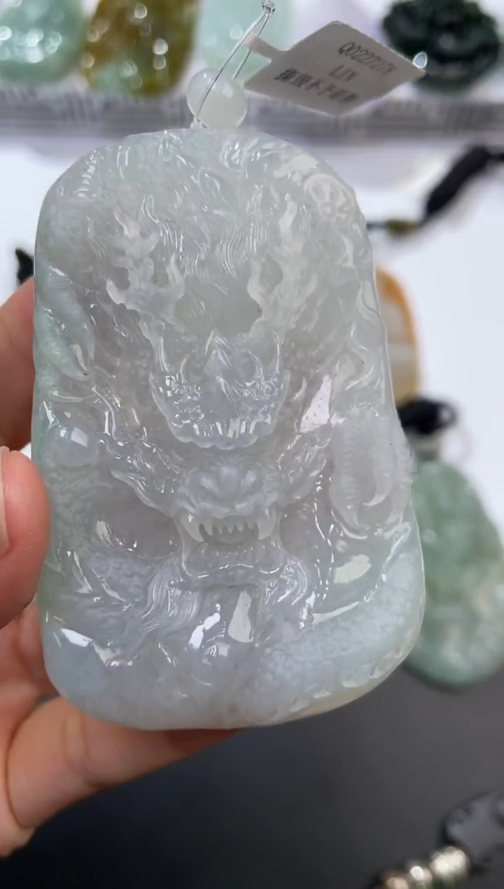 未镶嵌挂件翡翠374965   多人 