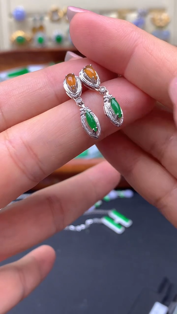 【闪购商品】翡翠耳饰18K金镶嵌116-天然翡翠