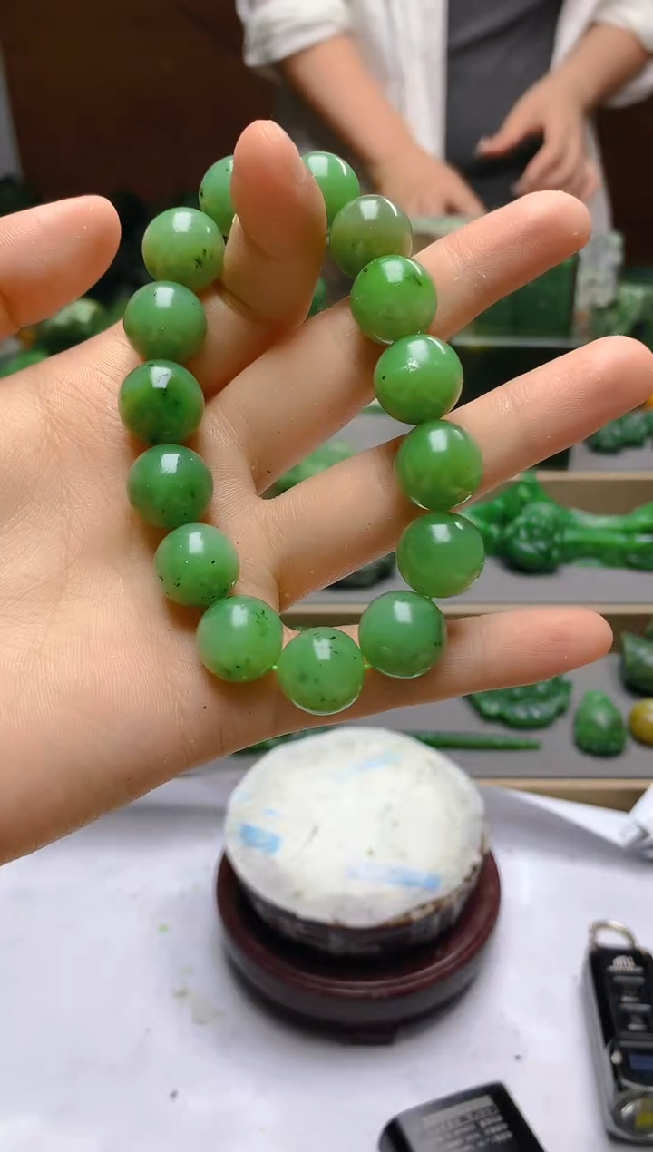 手串未镶嵌和田玉（碧玉）随机发货·1个