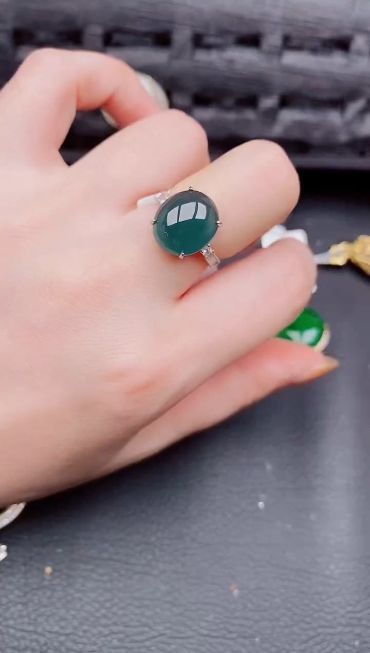 【闪购商品】翡翠戒指银S925镶嵌天然a货翡翠851