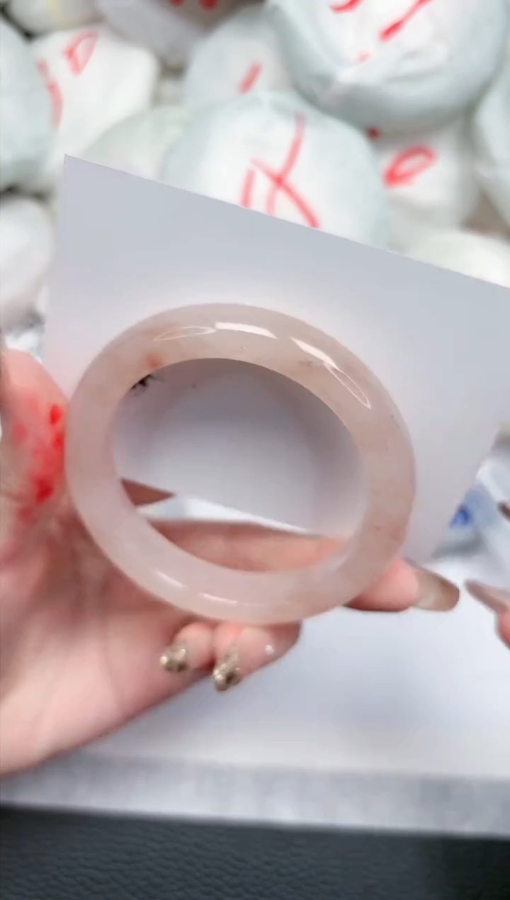 【闪购商品】石英质玉手镯未镶嵌274-53