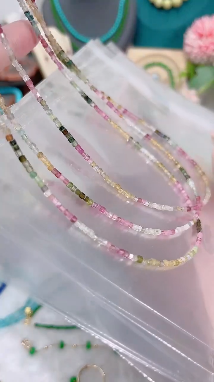 银S925镶嵌颈饰碧玺方69