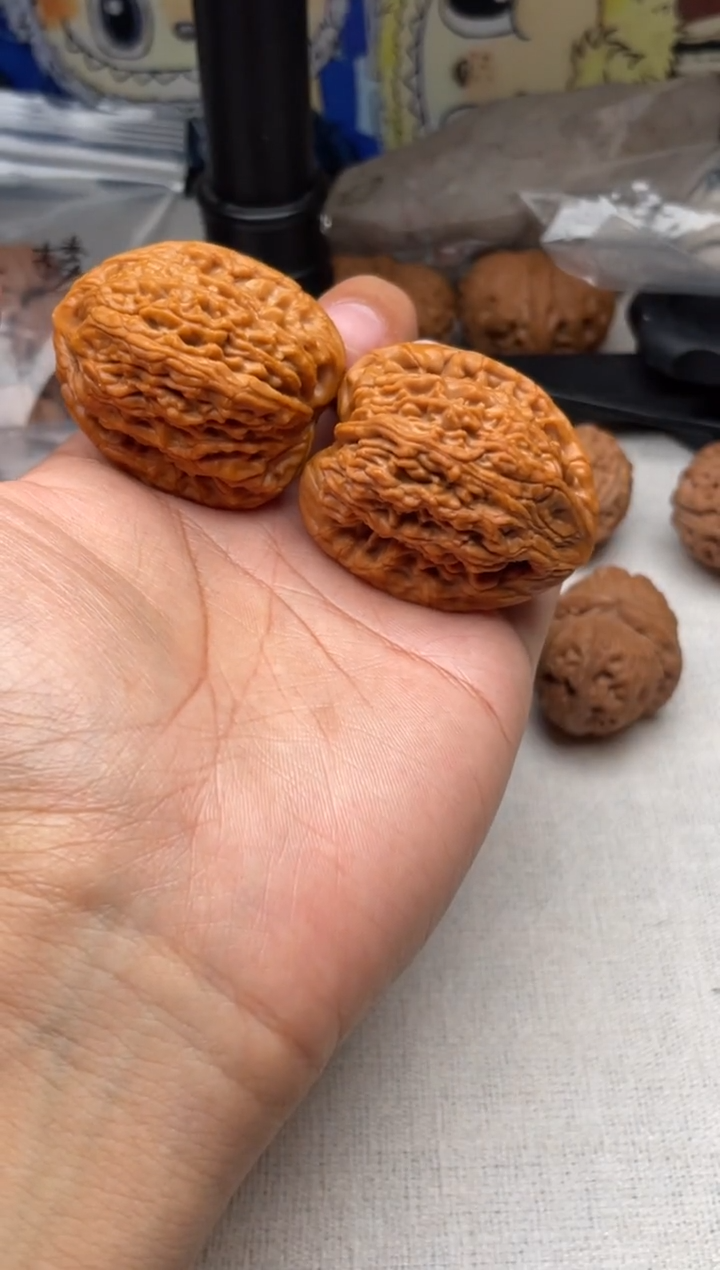 把件文玩核桃??1209-彩虹-虎头王