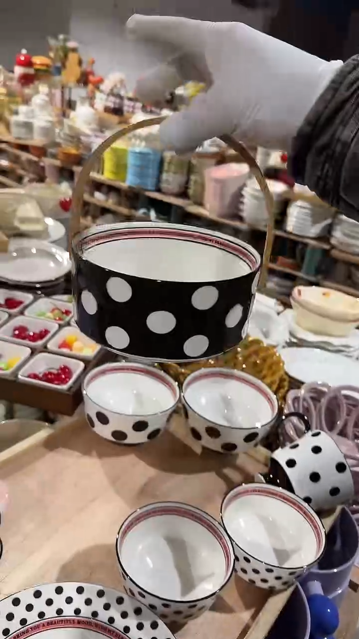 陶瓷波点提篮微瑕 凑满20元包邮