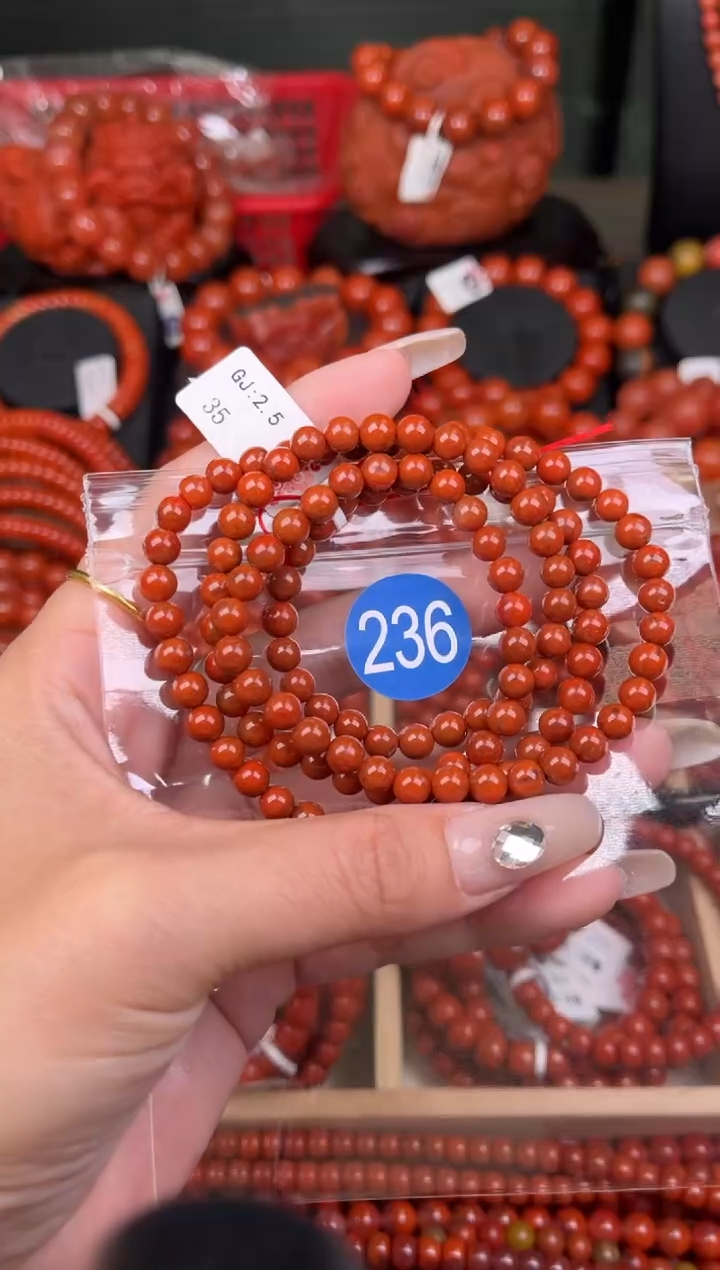 南红玛瑙未镶嵌珠宝奇石236-5+