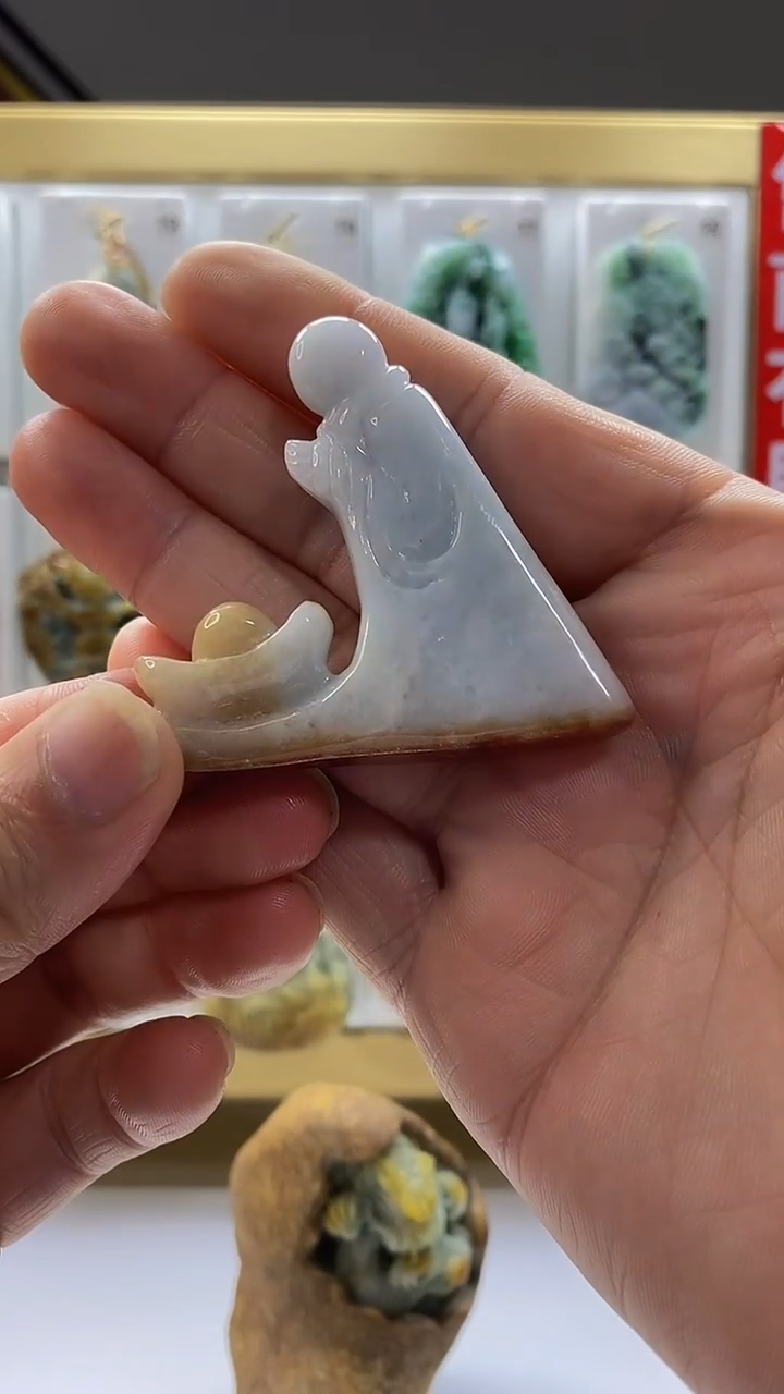 翡翠未镶嵌颈饰翡翠A货2025/8/16