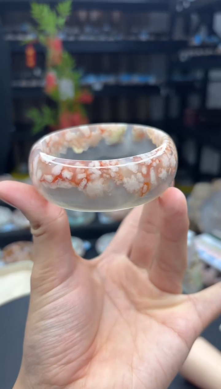 【闪购商品】石英质玉手镯未镶嵌16（62圈）