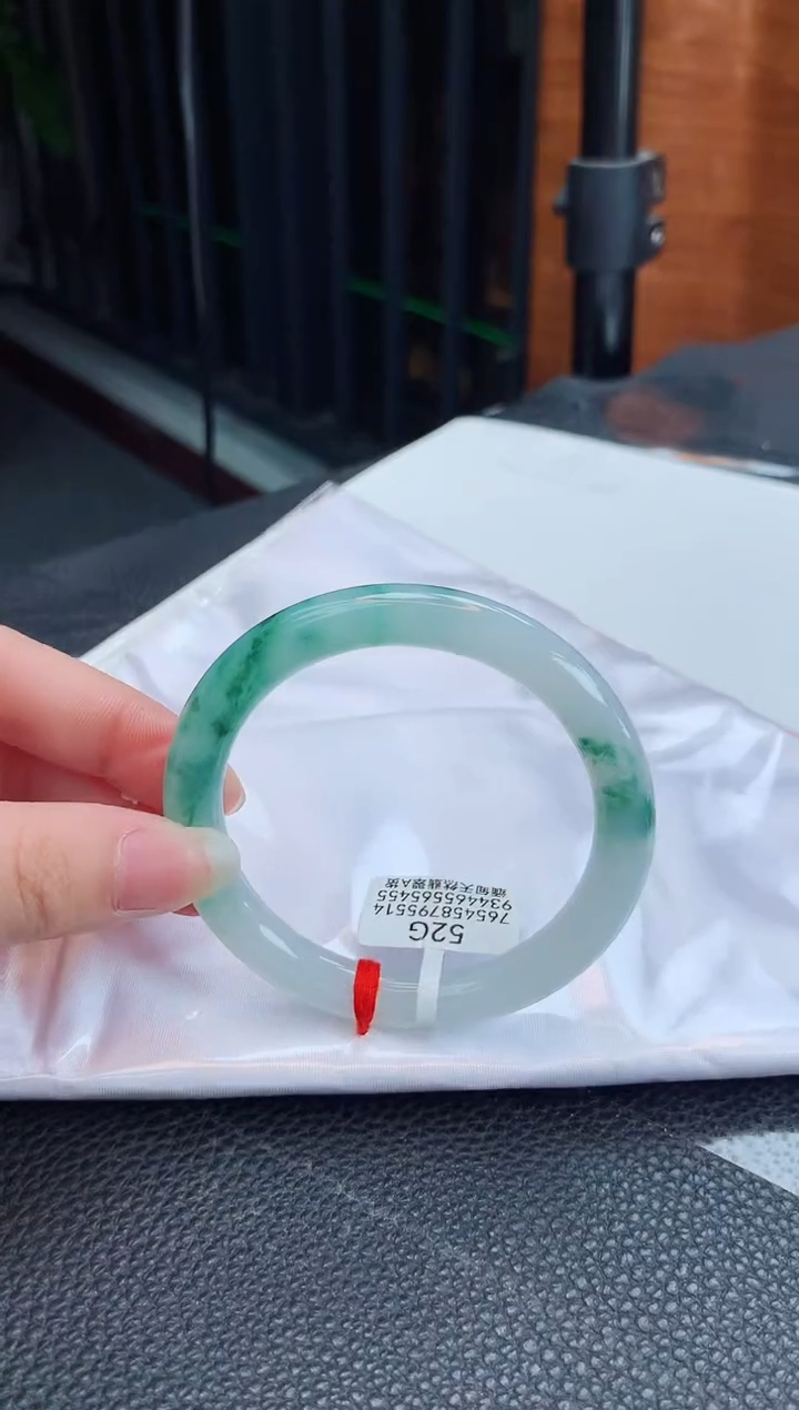 【闪购商品】翡翠手镯未镶嵌缅甸天然翡翠A货手镯