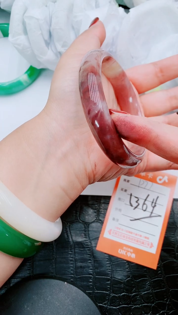 【闪购商品】石英质玉手镯未镶嵌P77-63-64