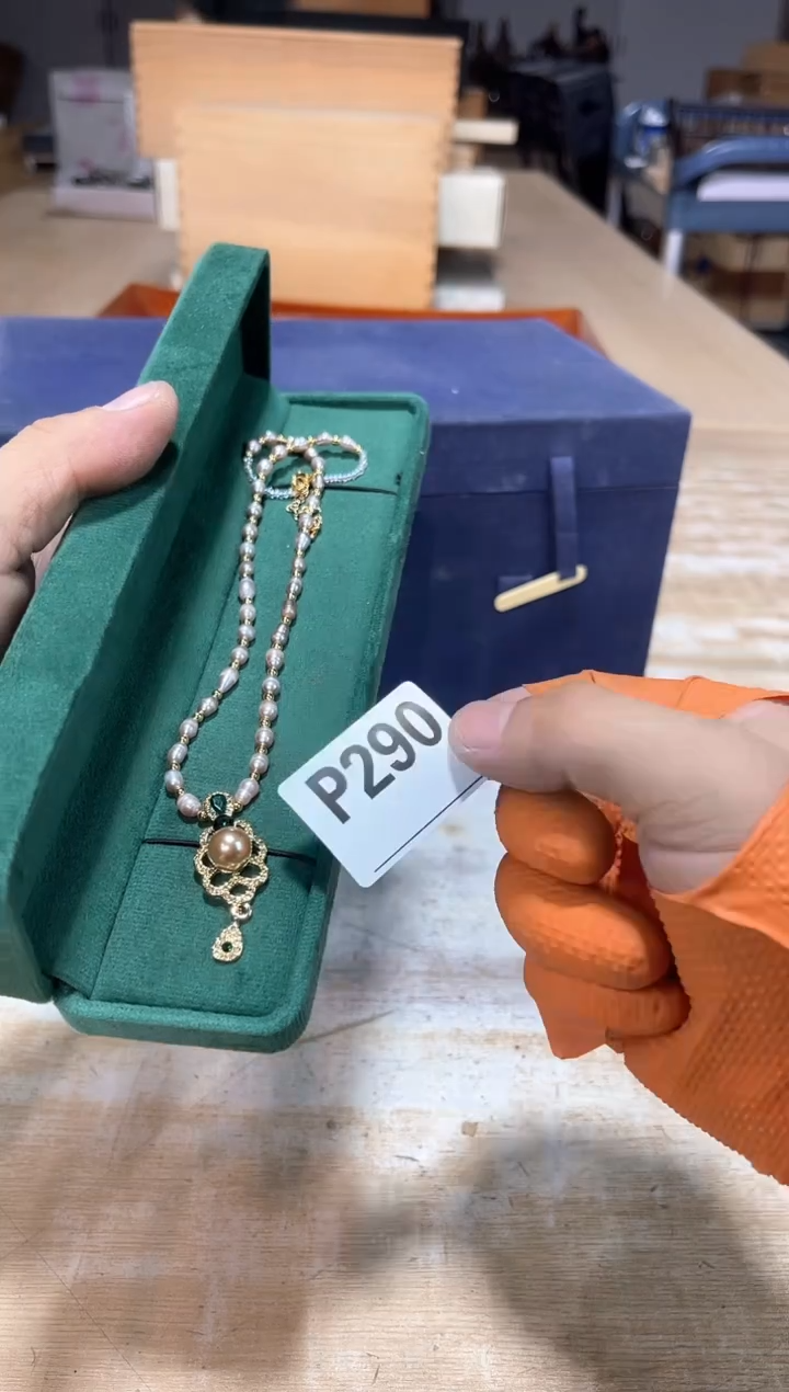 瓷片直播定闪专用链接