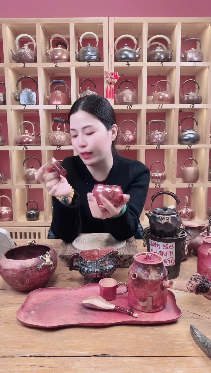 【闪购商品】耳把经典大开口耳把闷泡壶      