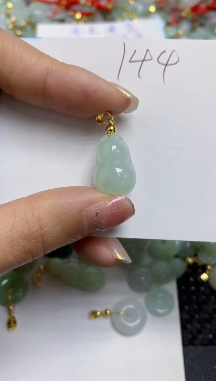 【闪购商品】翡翠颈饰合金天然翡翠A货