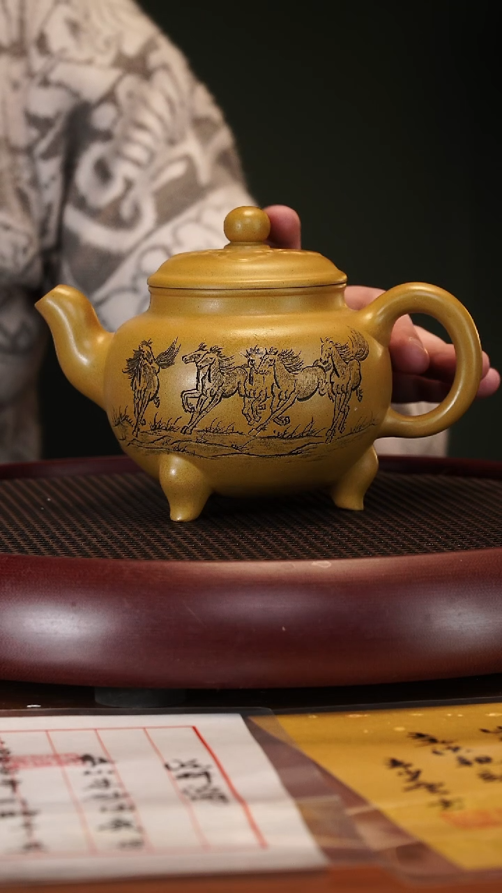【闪购商品】紫砂茶壶2-88CXF大彬如意大水潭梨皮黄金段