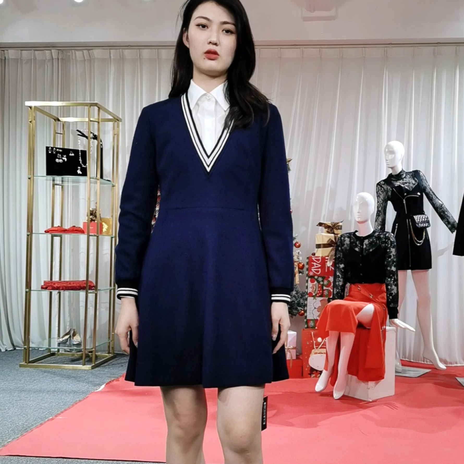 不支持退换/校服风羊毛V领连衣裙500470