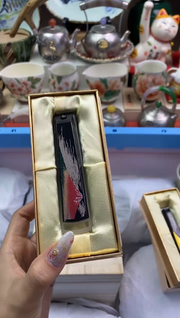 【闪购商品】瓷片隆莲瓷器欢迎大家