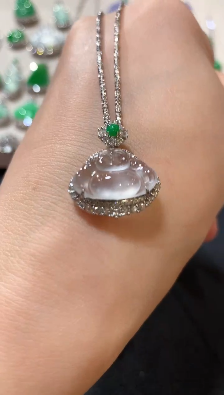 吊坠(不含链)18K金镶嵌翡翠z99 