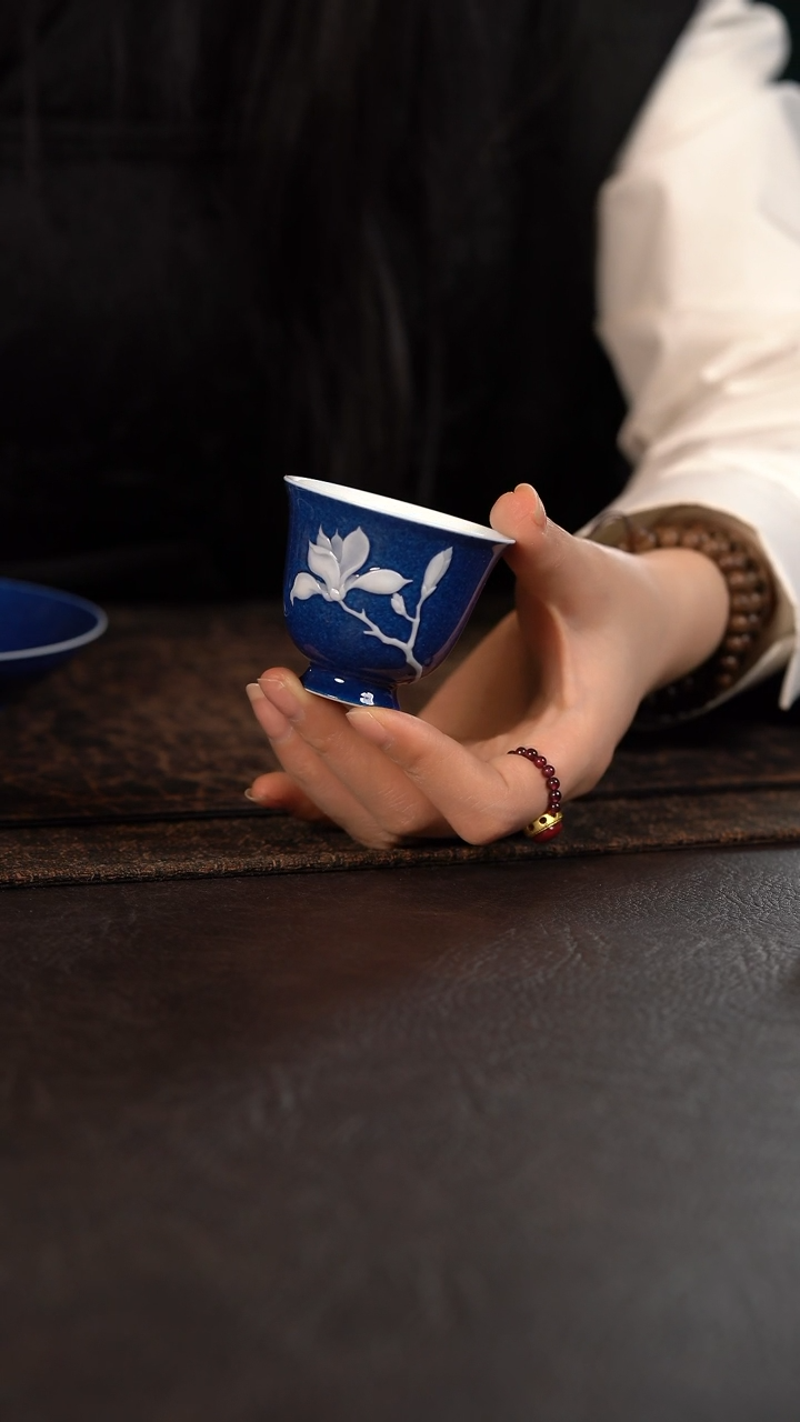 【闪购商品】杯初蓝舍洒蓝玉兰花小脚闻香杯