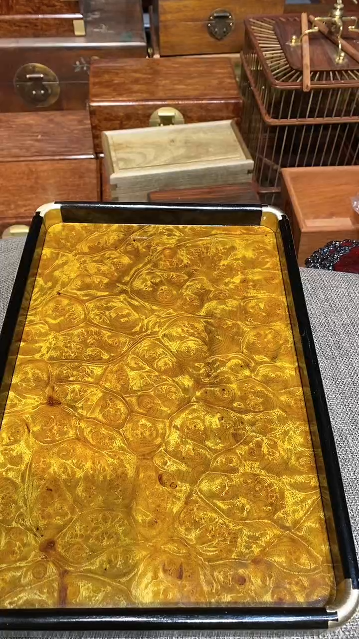 【闪购商品】香樟木木艺茶盘一个