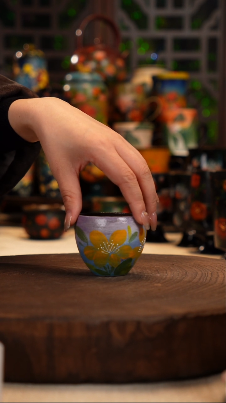 油画   釉下彩   杯子