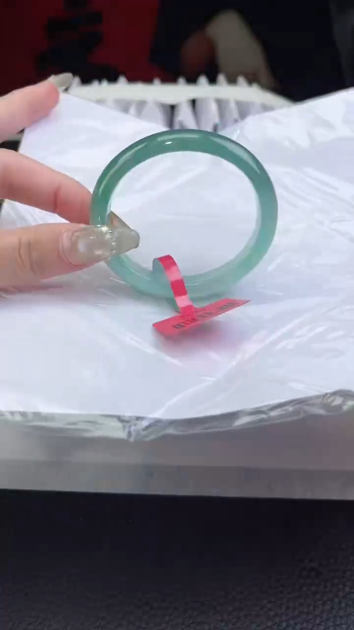 【闪购商品】翡翠手镯未镶嵌翡翠手镯