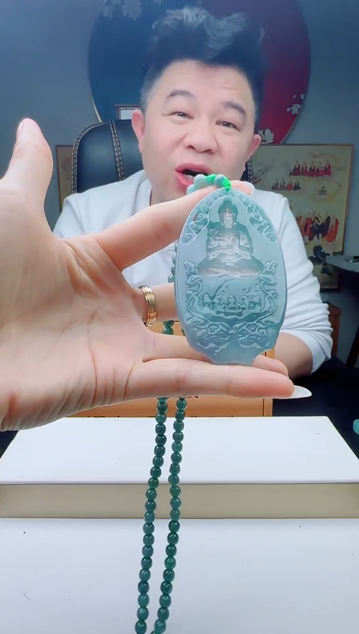 颈饰未镶嵌翡翠多样性发其一