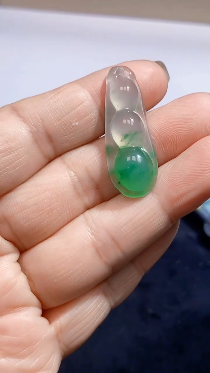 【闪购商品】石英质玉颈饰未镶嵌天然A货非洲翠，石英玉